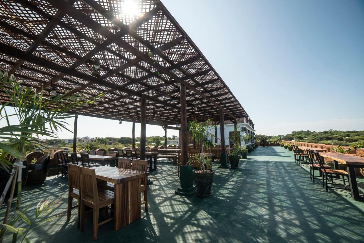Bagan Vertex Hotel Extérieur photo